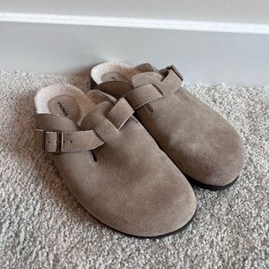 Beige Sonoma Slides